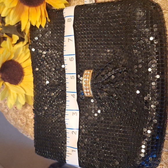 Collection Of 4 Keepsake Classy  Vintage Purses. - Picture 4 of 16